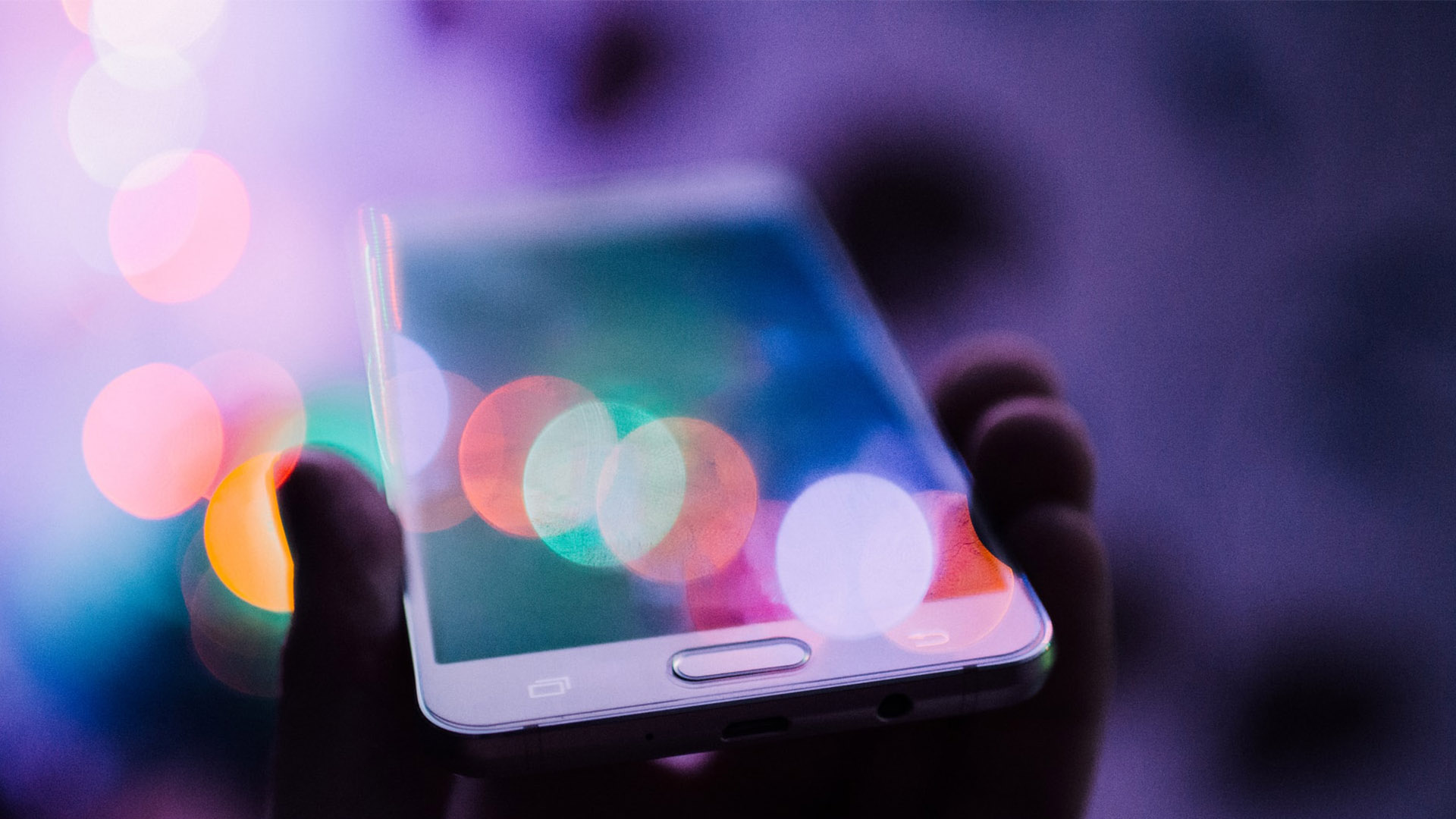 Radio Canada - Mtre Sophie Deschênes-Hébert discusses the growing presence of brand ambassadors on social networks